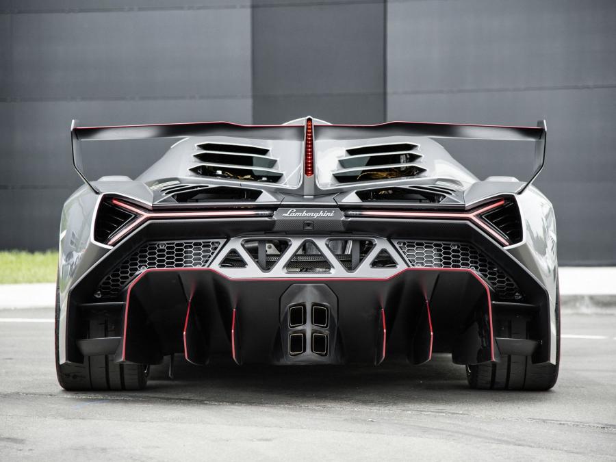  Lamborghini Veneno 2013 года  (фото 32 из 32)